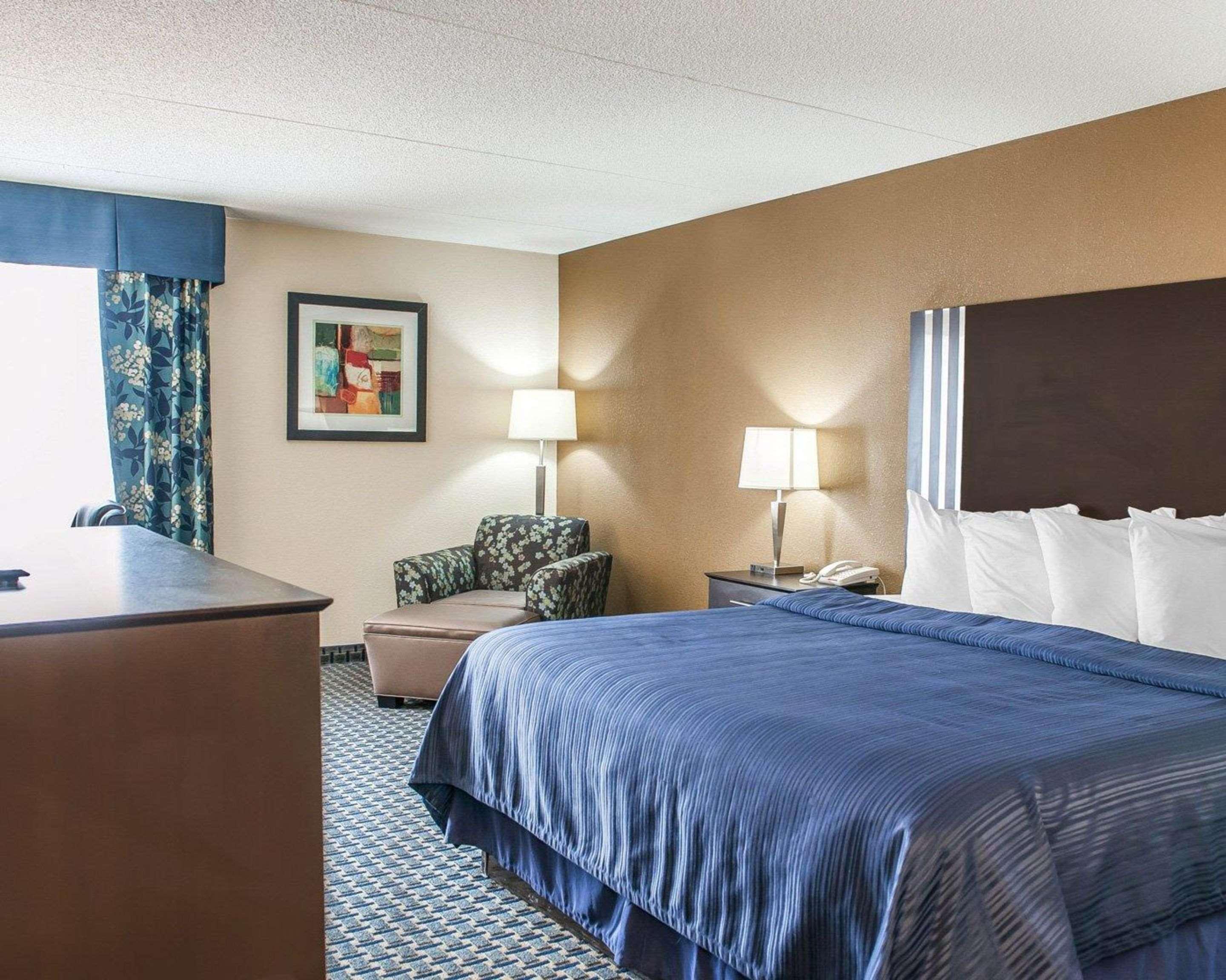 Quality Inn Terre Haute University Area Exterior foto