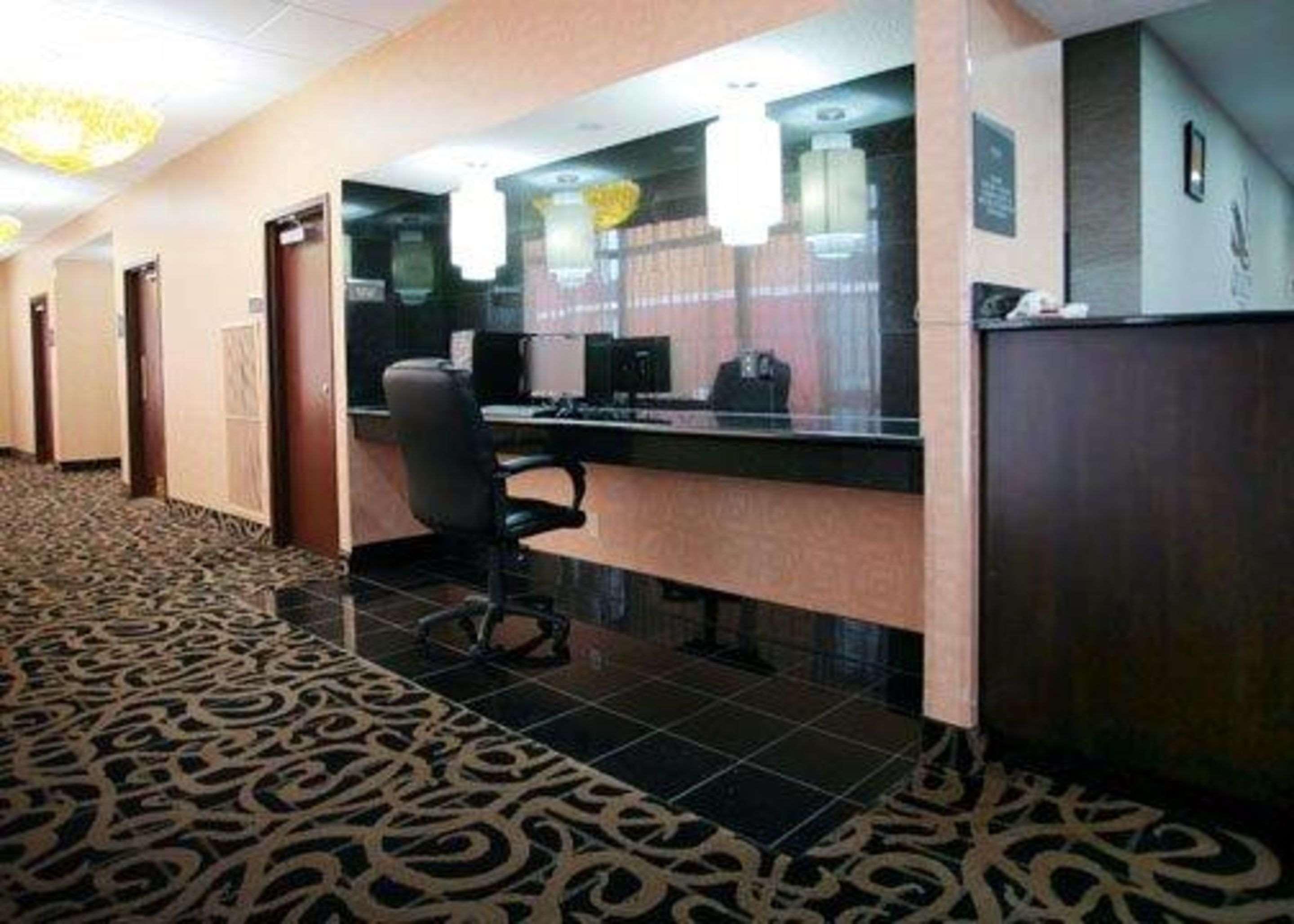 Quality Inn Terre Haute University Area Exterior foto
