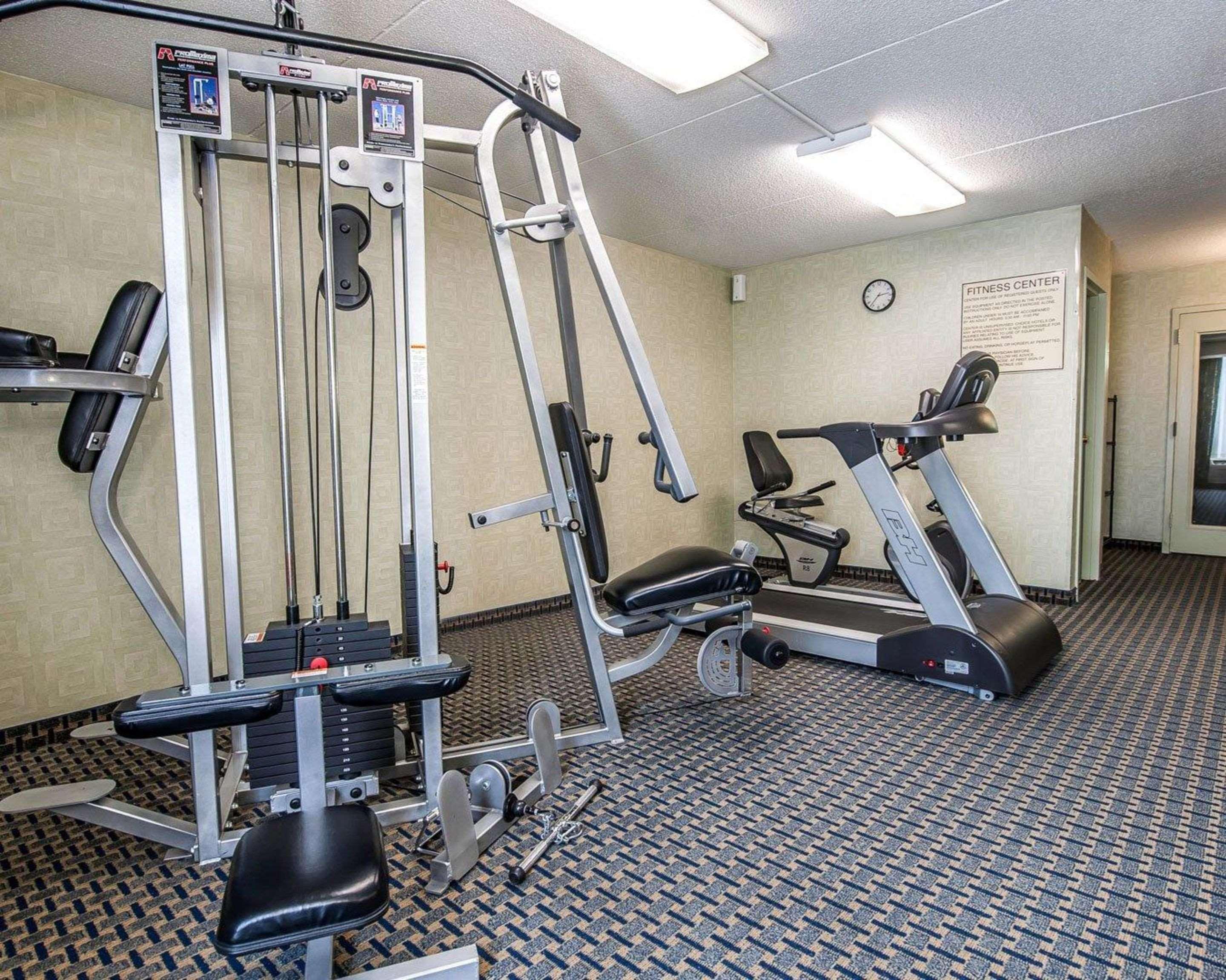 Quality Inn Terre Haute University Area Exterior foto