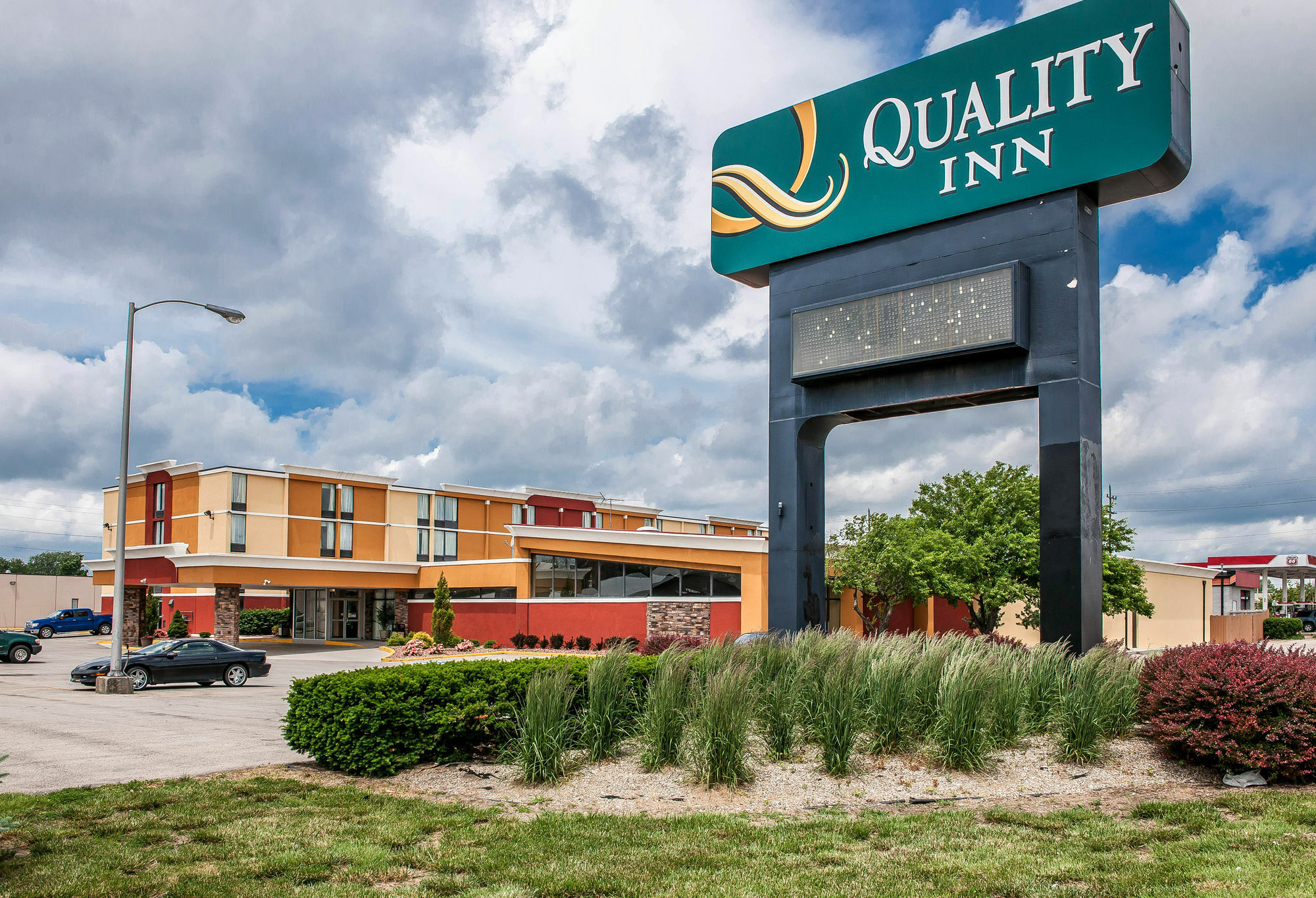 Quality Inn Terre Haute University Area Exterior foto
